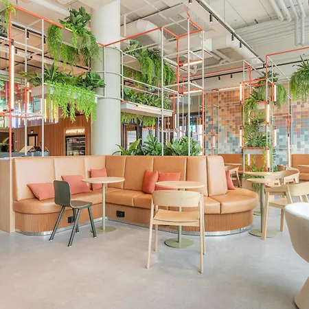 Comfort Helsinki Airport 호텔 3*