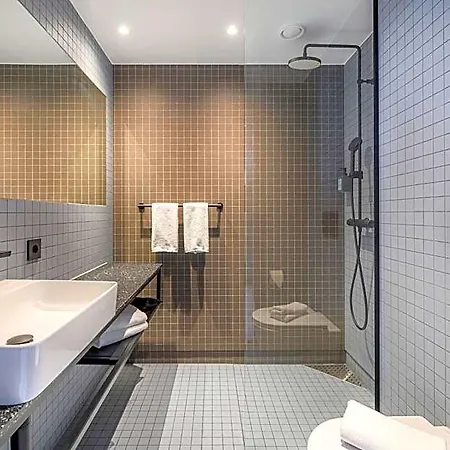 Comfort Helsinki Airport 3*