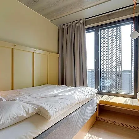 Comfort Helsinki Airport 酒店 3*