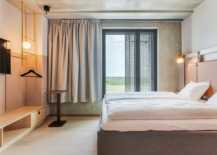 فندق Comfort Helsinki Airport 3*