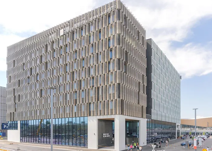 فندق Comfort Helsinki Airport 3*