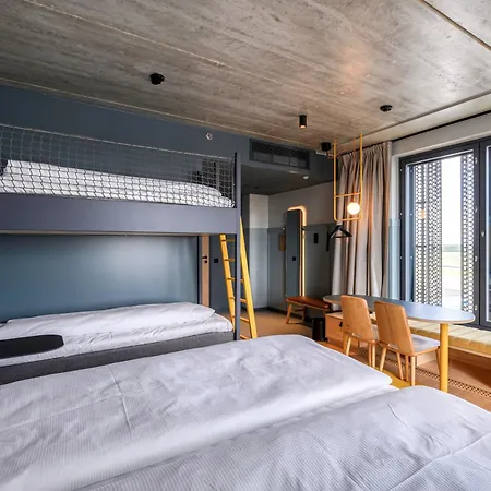 Comfort Helsinki Airport 3*