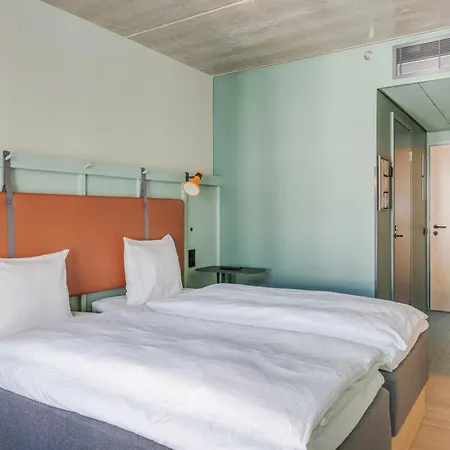 Comfort Helsinki Airport فندق 3*